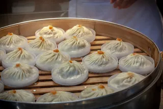 蟹黄汤包美食小吃