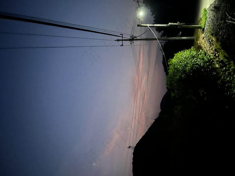 难得的夜与明