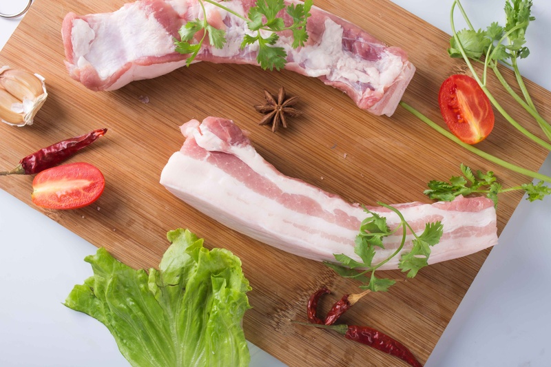 新鲜五花肉食材