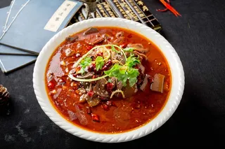 麻辣毛血旺美食