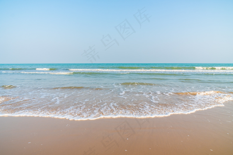大海沙滩图片