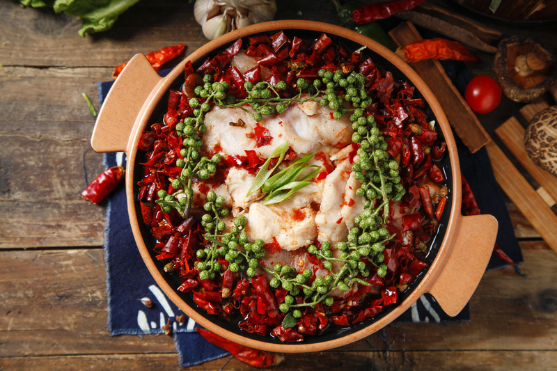 麻辣藤椒鱼片美食