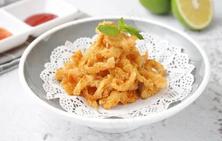 油炸小酥肉美食小吃