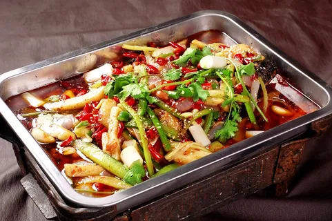 麻辣烤鱼特色美食