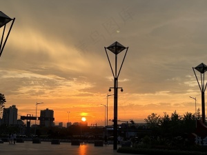 夕阳西下摄影