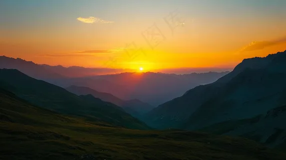 清晨日出朝霞云层山川摄影图
