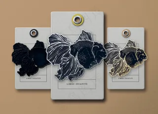 简约背景鎏金金属挂件样机4