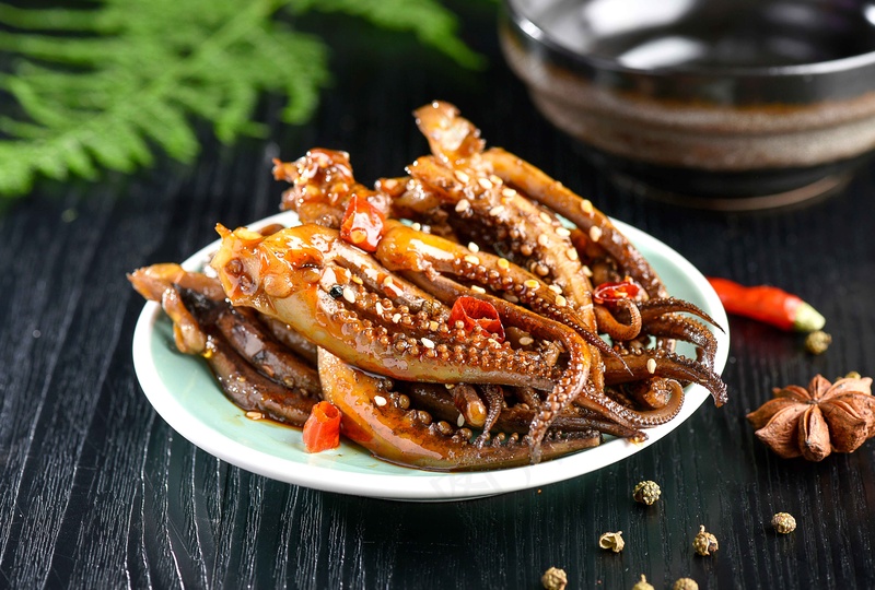 麻辣鱿鱼须小吃美食