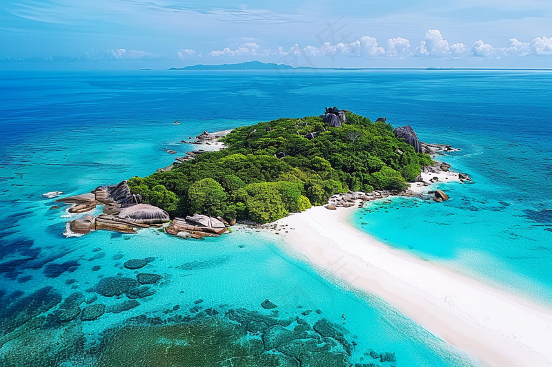 夏日海滩蓝色海洋度假摄影图