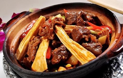 支竹牛腩煲图片