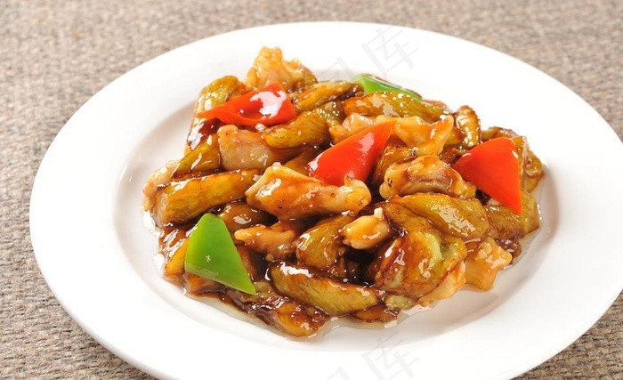 肉段烧茄子图片