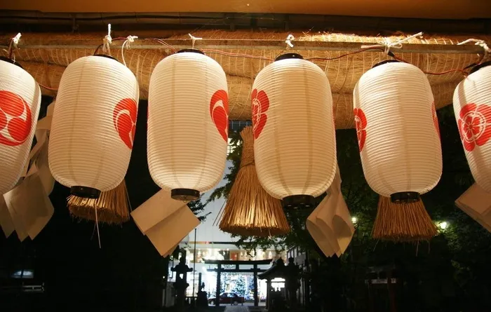 神社灯笼图片