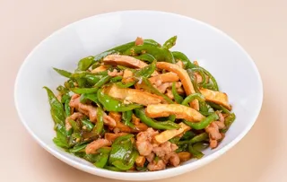 青椒干子肉丝图片