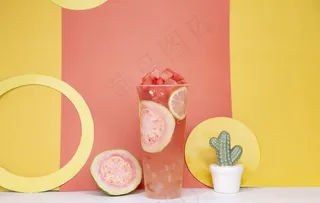 西瓜遇上芭乐图片