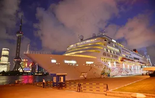 北外滩游轮图片