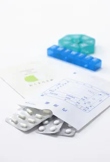 药片 药品 西药 药丸 药粒图片