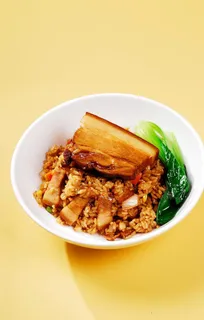卤肉炒饭图片 卤肉炒饭图片