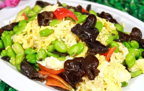 蚕豆米炒鸡蛋图片 蚕豆米炒鸡蛋图片