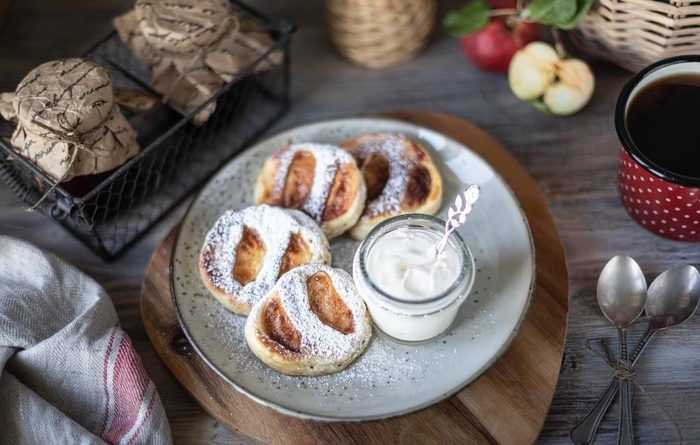 面包食物美食餐桌背景图片