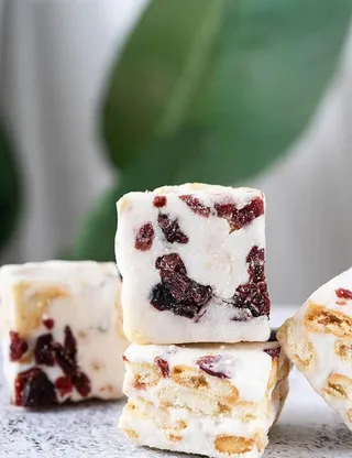 雪花酥糕点图片