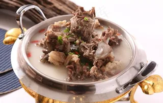 羊骨汤图片