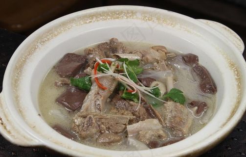 老鹅粉条炖血图片