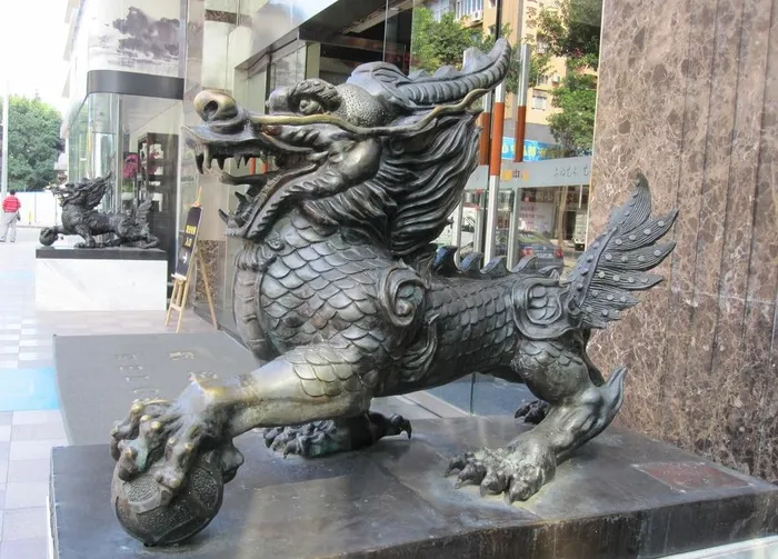 麒麟铜雕塑图片