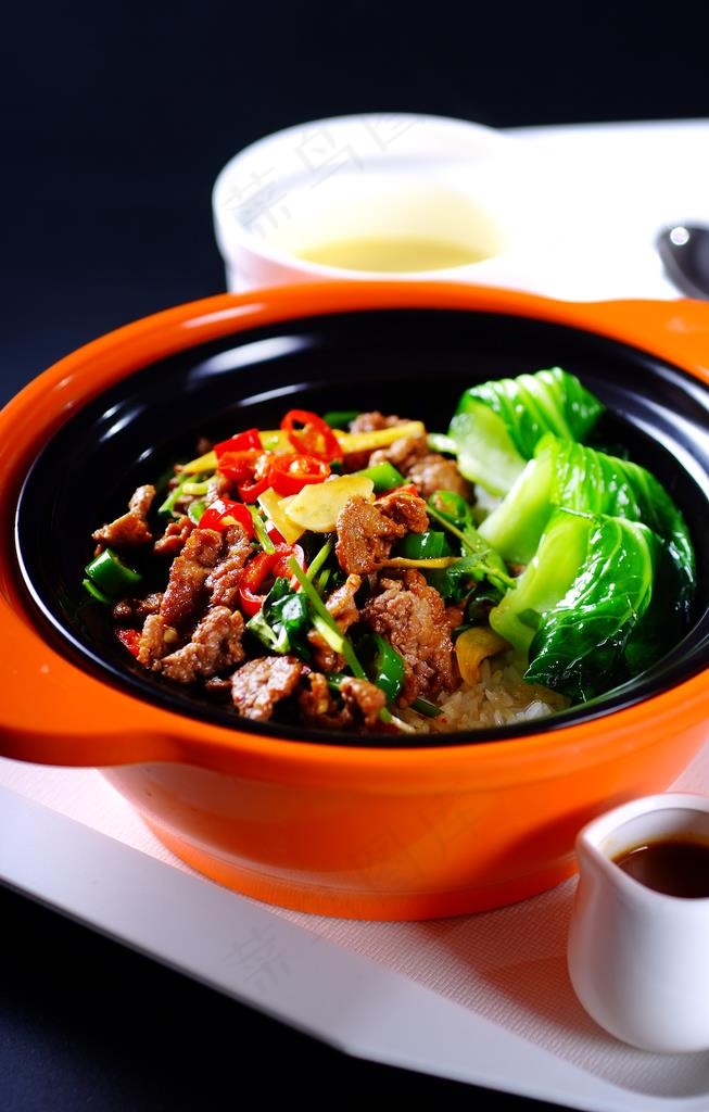 小炒黄牛肉图片