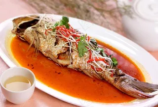 家炖巨合滩鱼图片