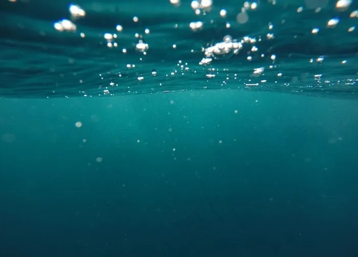 水里图片