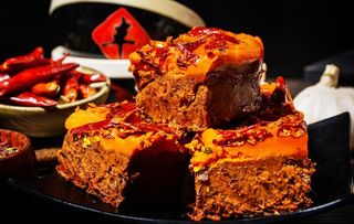 红油火锅底料图片