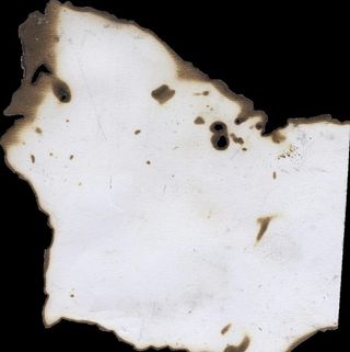 纸片烧毁毁坏效果破损撕裂碎片图片