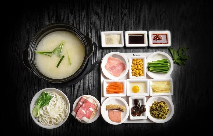 过桥米线图片