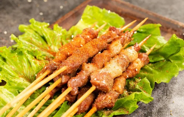 烧烤羊肉串美食图片