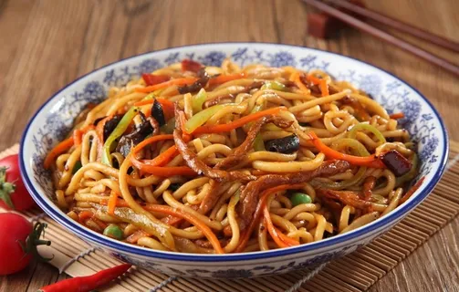 肉丝炒面图片 肉丝炒面图片