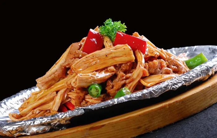 腐竹炒肉图片