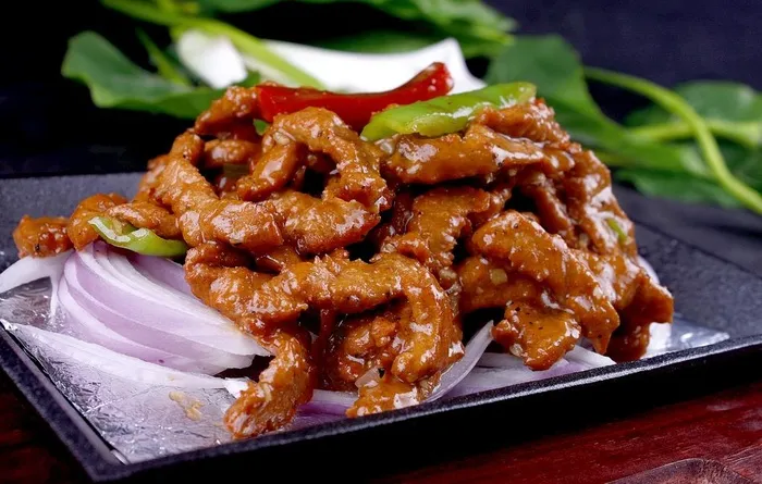 铁板黑椒牛柳图片