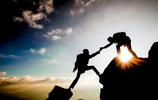 攀登登山图片