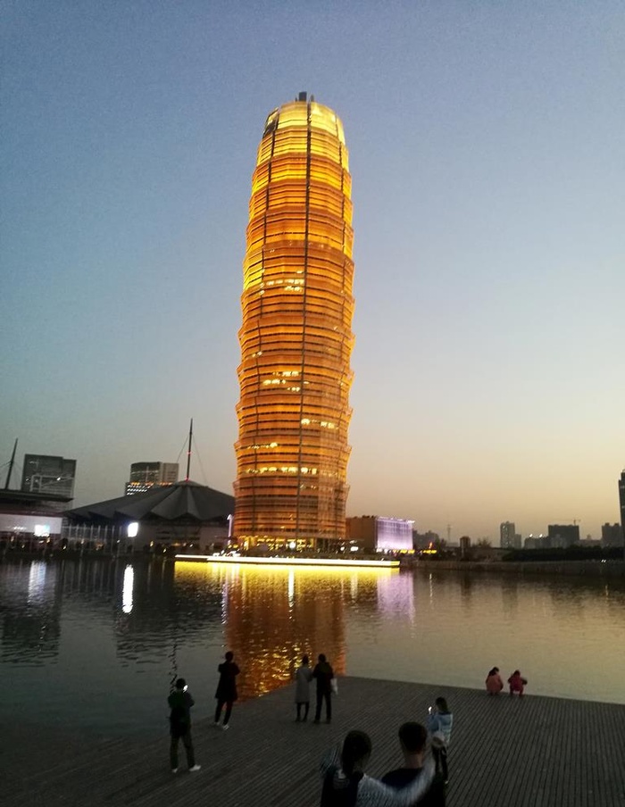 玉米楼图片