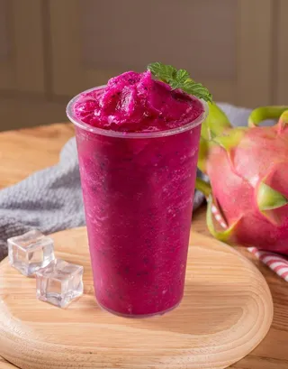 火龙果冰沙图片