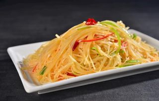 酸辣麻辣土豆丝图片