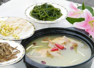 开胃养生乳鸽图片