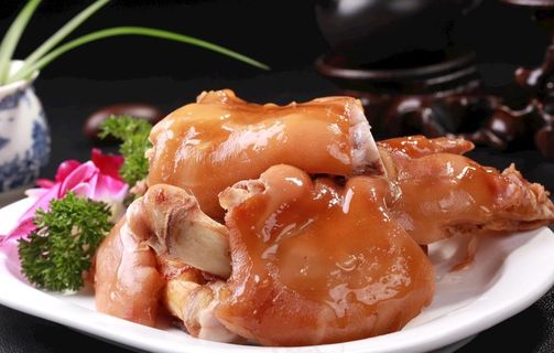 卤猪蹄猪脚图片