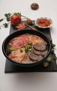 番茄牛肉面图片