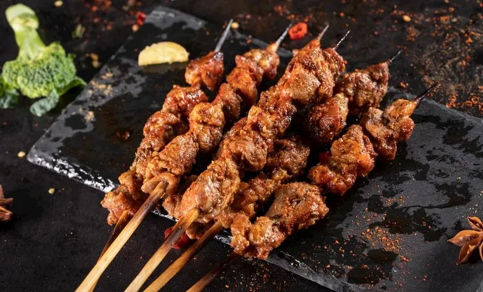烧烤羊肉串素材图片