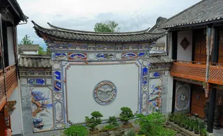 严家大院照壁图片