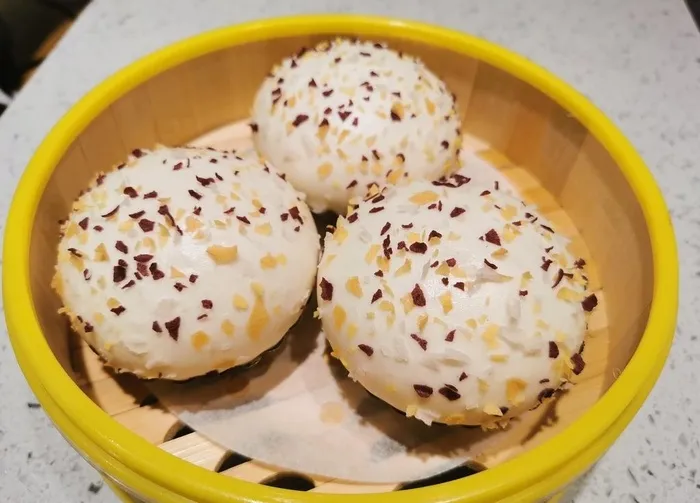 七彩燕麦菜鸟图库片