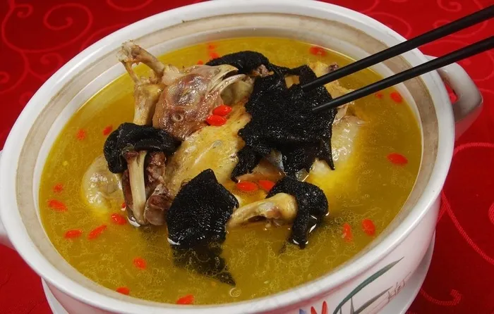 老母鸡汤图片