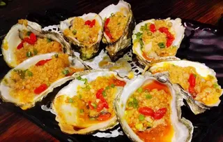 碳烤生蚝图片