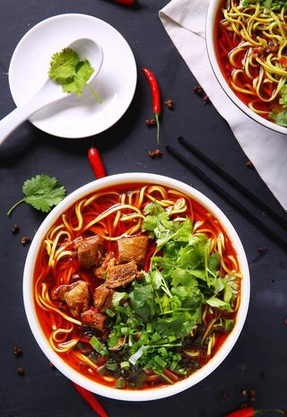 牛肉面 重庆小面图片